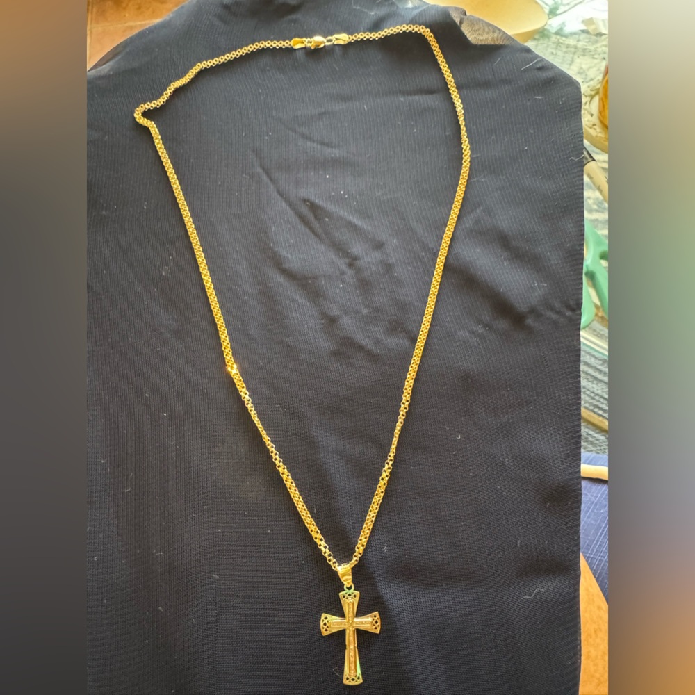14k 20 inch bismark Elegant Gold Chain Necklace 2.0 grams 2.4mm new w 10k cross